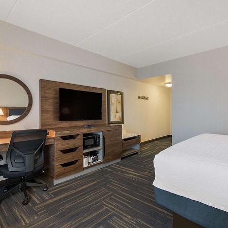 Hampton Inn & Suites Plattsburgh Εξωτερικό φωτογραφία