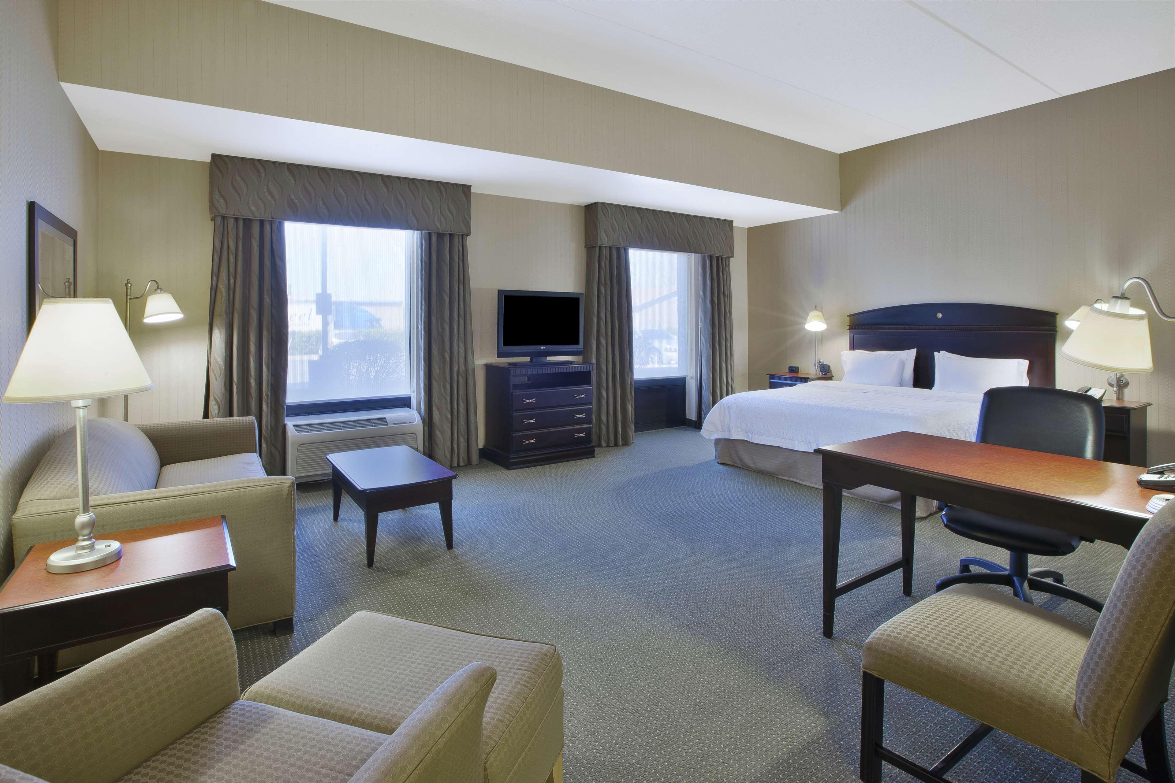 Hampton Inn & Suites Plattsburgh Εξωτερικό φωτογραφία