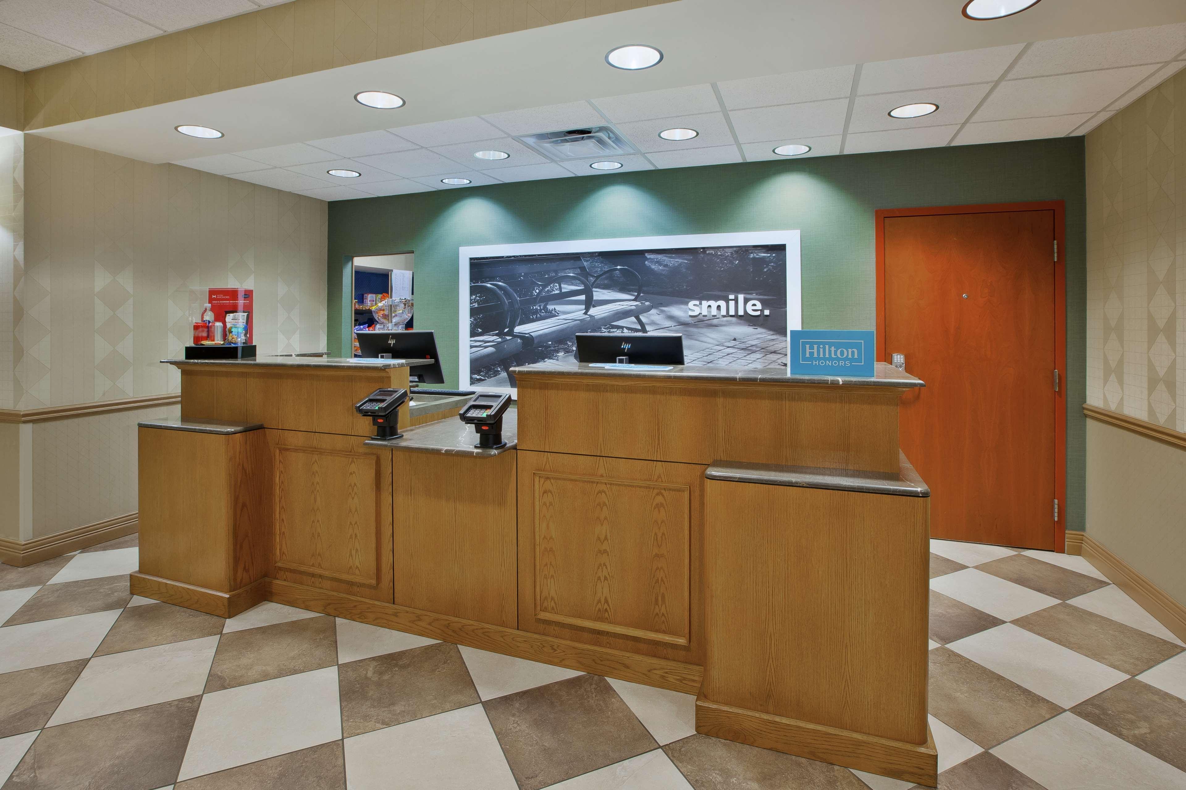 Hampton Inn & Suites Plattsburgh Εξωτερικό φωτογραφία