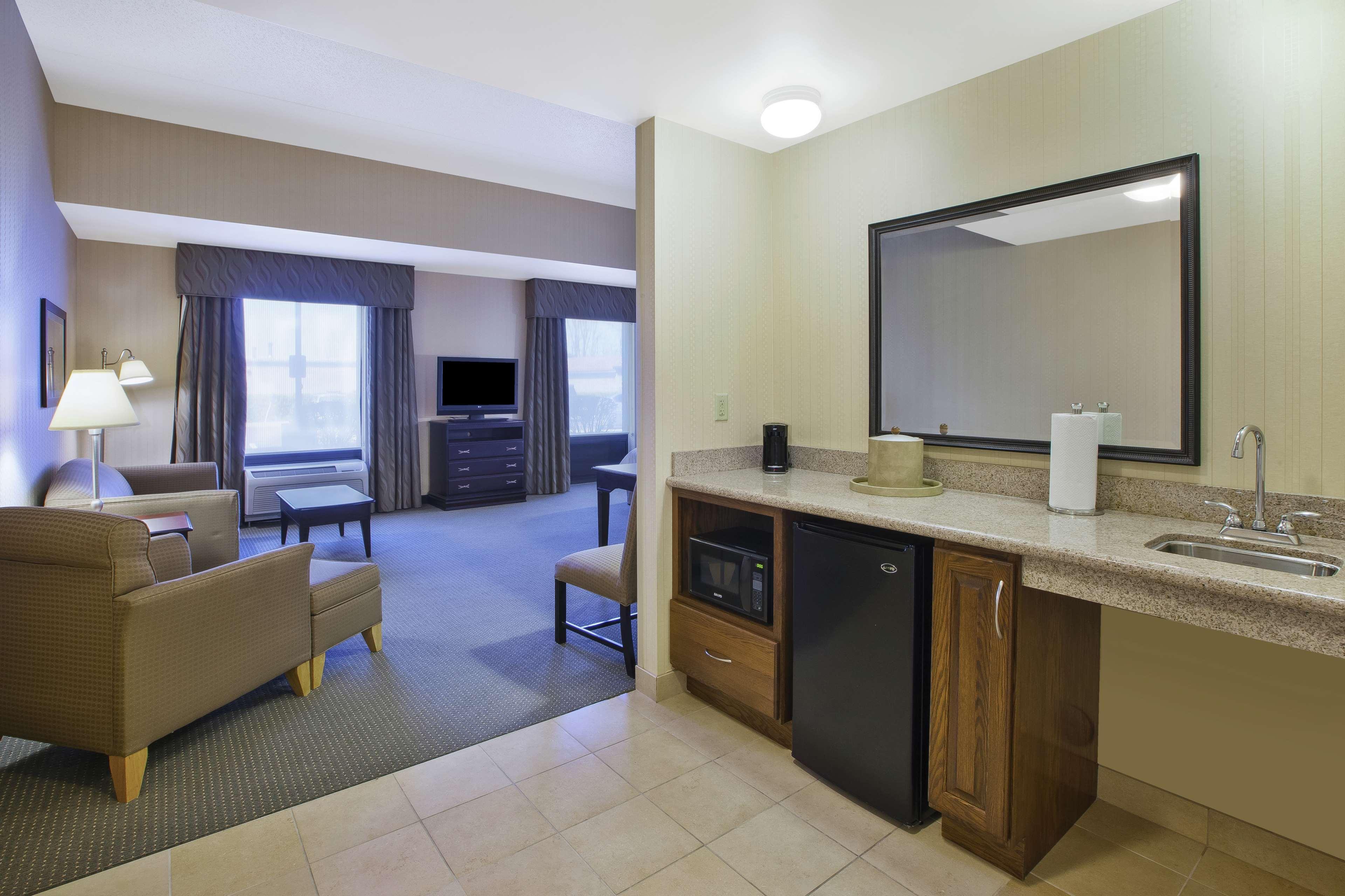 Hampton Inn & Suites Plattsburgh Εξωτερικό φωτογραφία