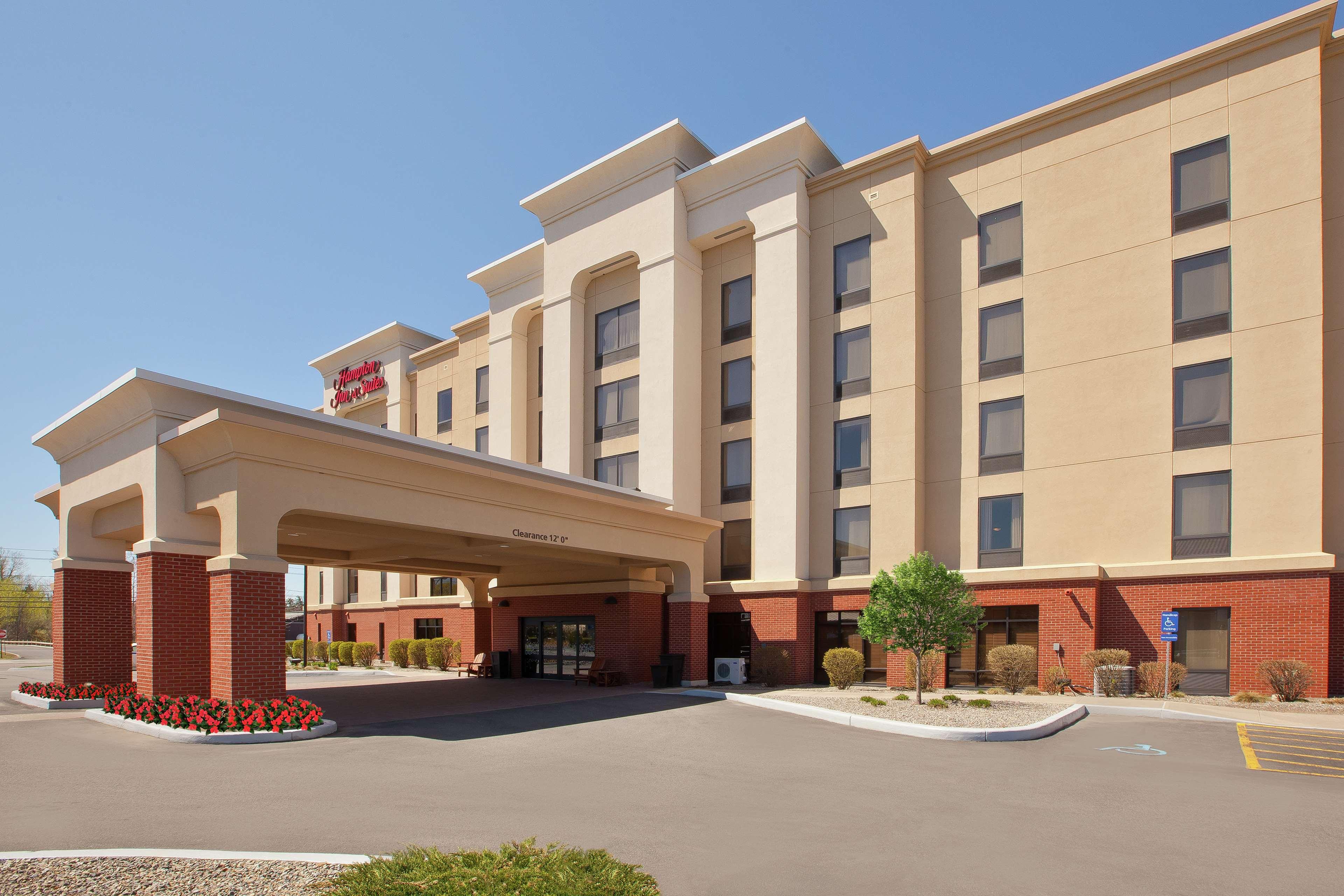 Hampton Inn & Suites Plattsburgh Εξωτερικό φωτογραφία