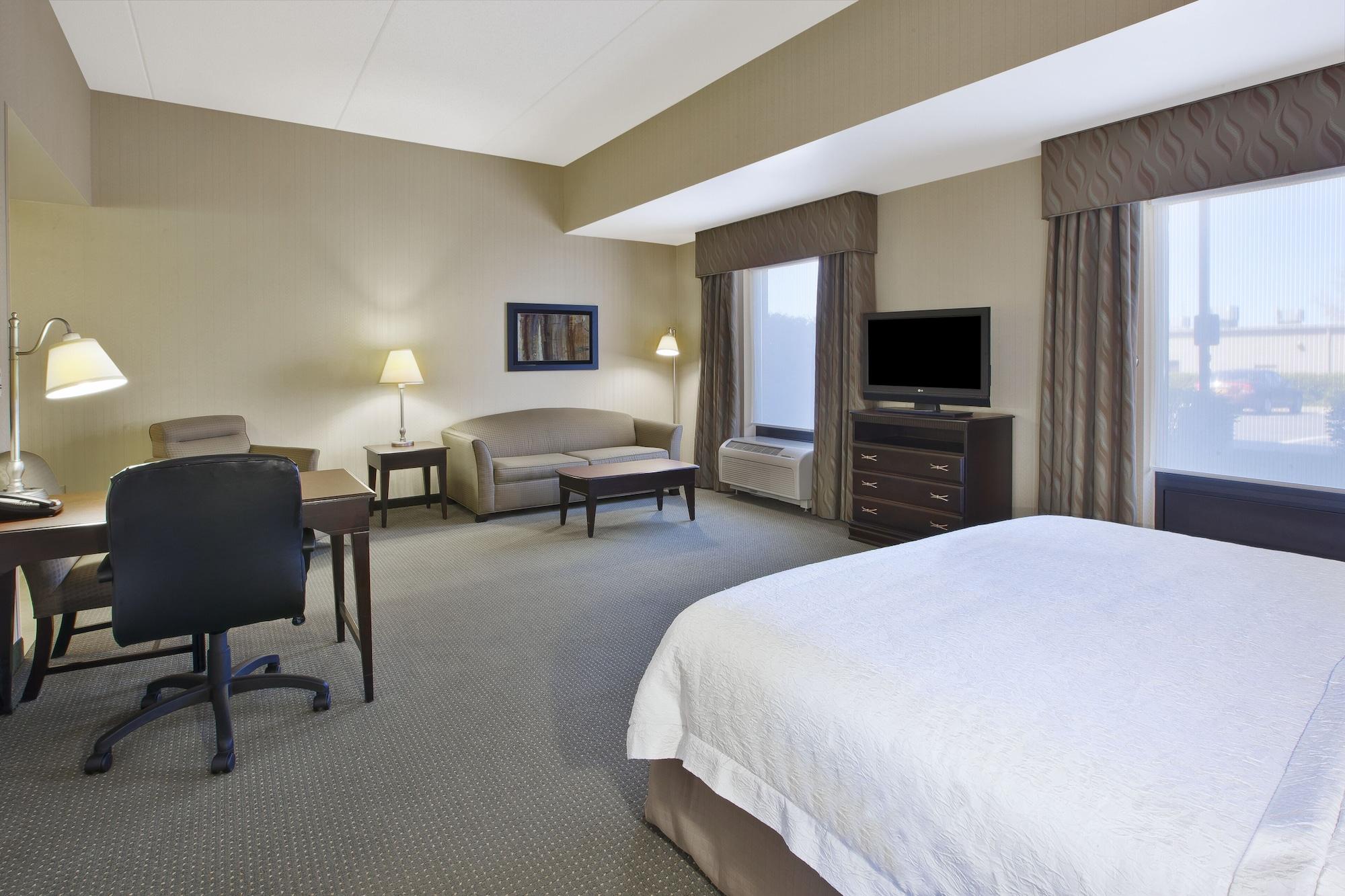 Hampton Inn & Suites Plattsburgh Εξωτερικό φωτογραφία