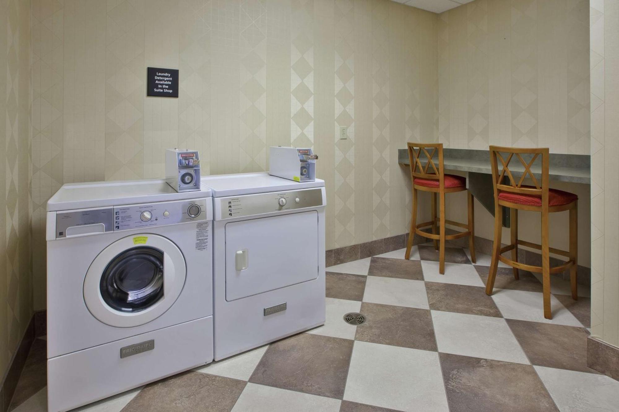 Hampton Inn & Suites Plattsburgh Εξωτερικό φωτογραφία