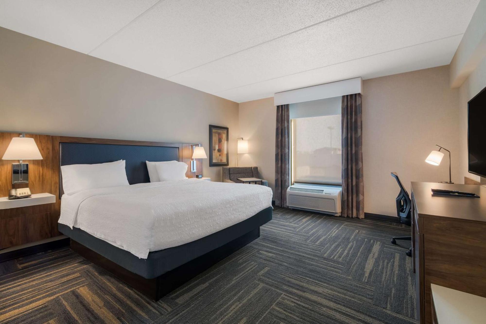 Hampton Inn & Suites Plattsburgh Εξωτερικό φωτογραφία
