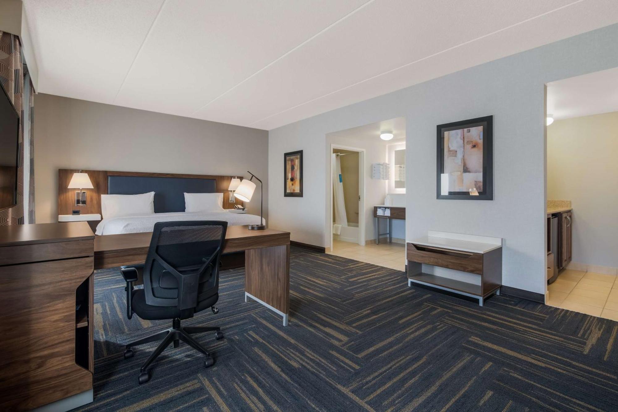 Hampton Inn & Suites Plattsburgh Εξωτερικό φωτογραφία