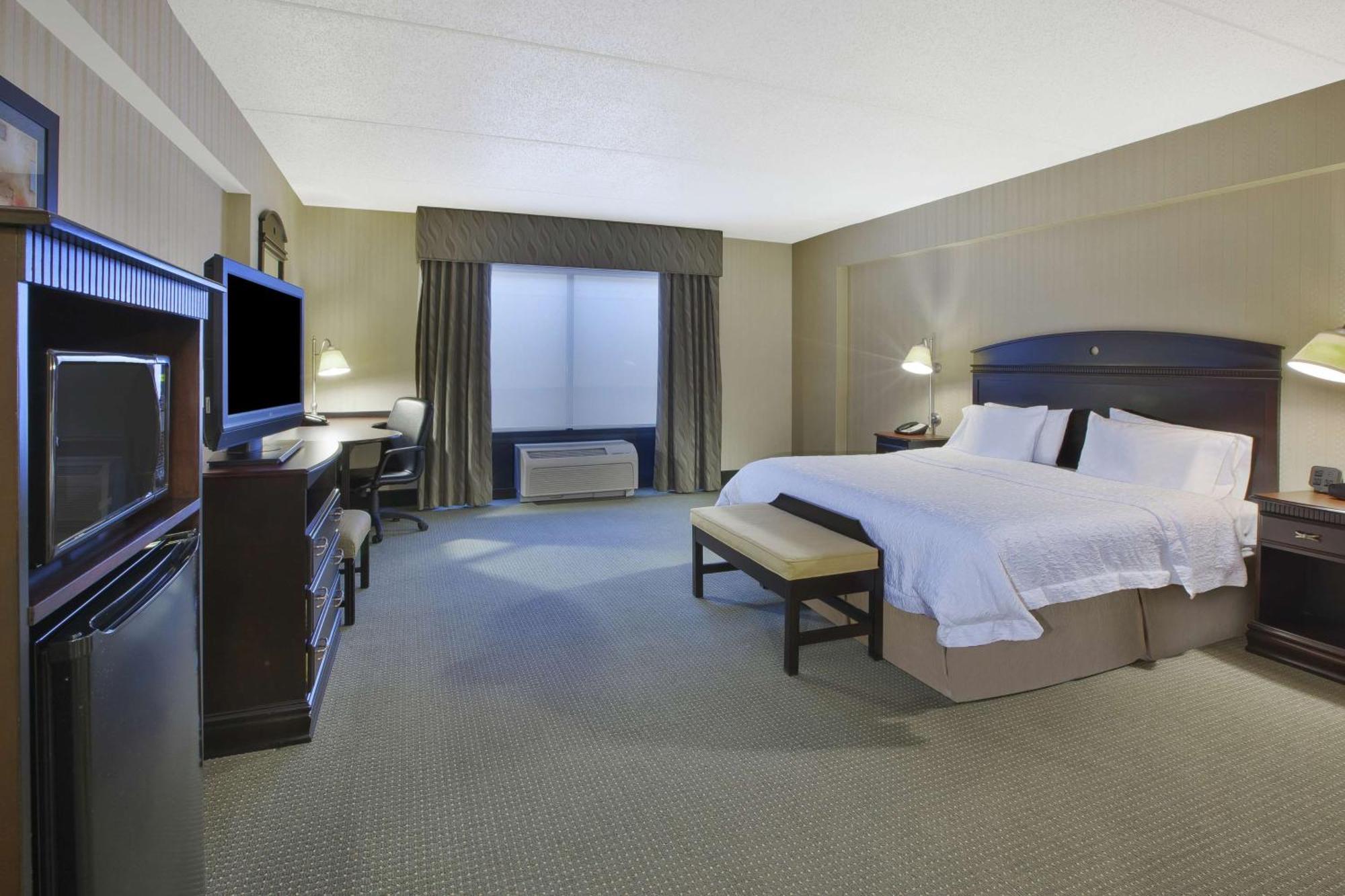 Hampton Inn & Suites Plattsburgh Εξωτερικό φωτογραφία